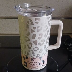 HYDRAFLOW 68oz.⚜️ Pitcher Cream Leopard Print Pitcher Tripple Wall Insulated
